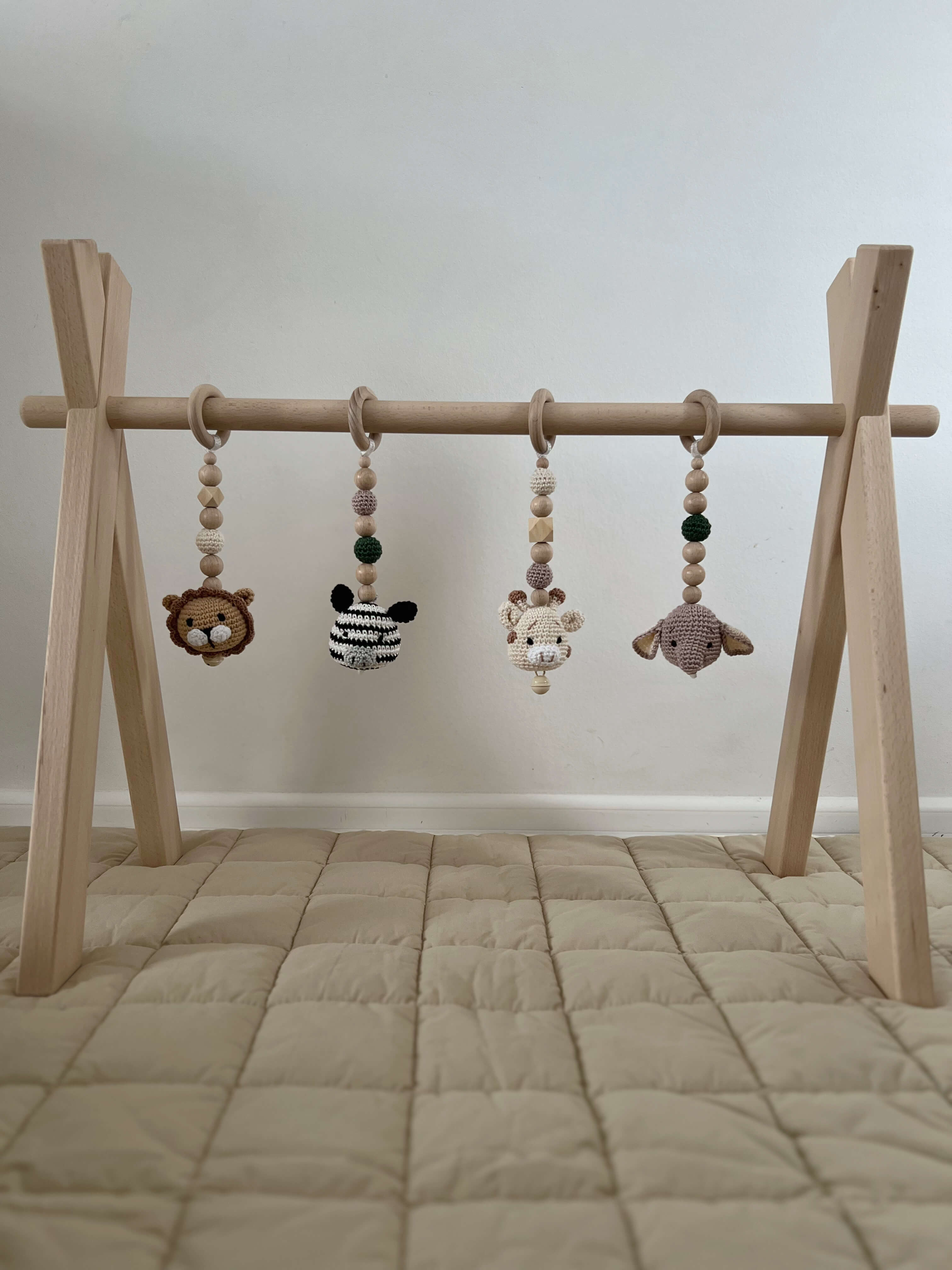 Spielbogen aus Holz "SAFARI"