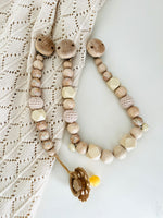 Lade das Bild in den Galerie-Viewer, Schnullerkette &amp; Kinderwagenkette mit Holz und Silikon &quot;Nature Bloom&quot;
