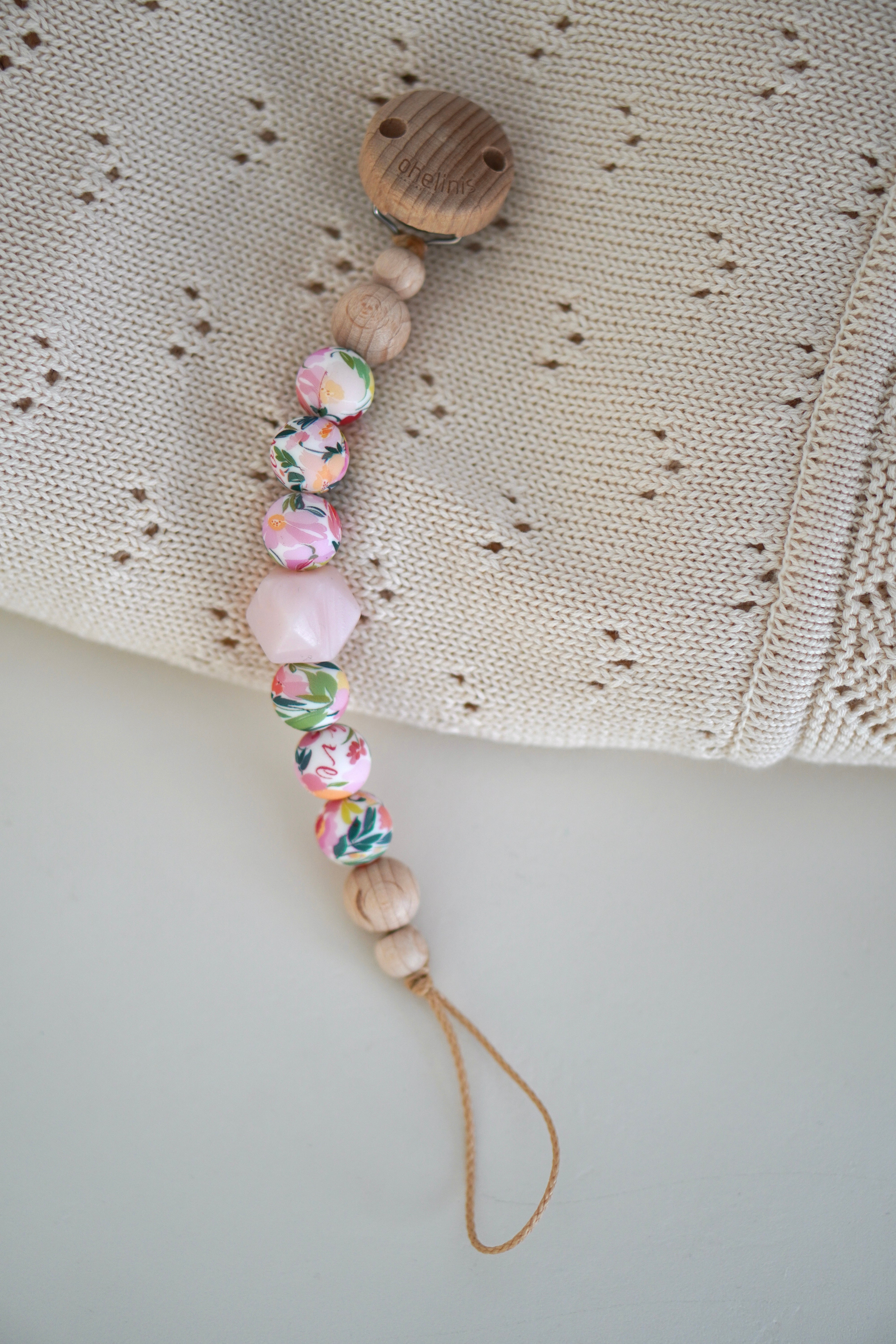 Pacifier chain made of silicone &amp; wood "LOVE"