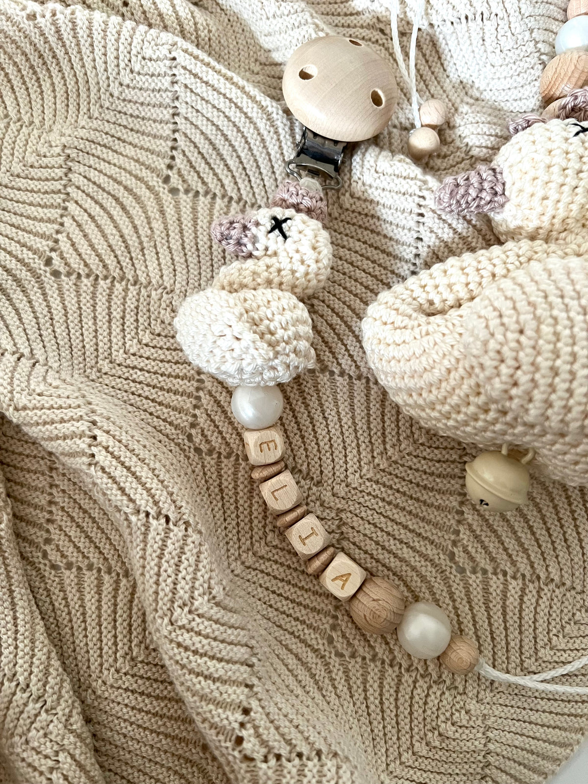 “Swan Pearl “