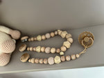 Lade das Bild in den Galerie-Viewer, Schnullerkette &amp; Kinderwagenkette mit Holz und Silikon &quot;Nature Bloom&quot;
