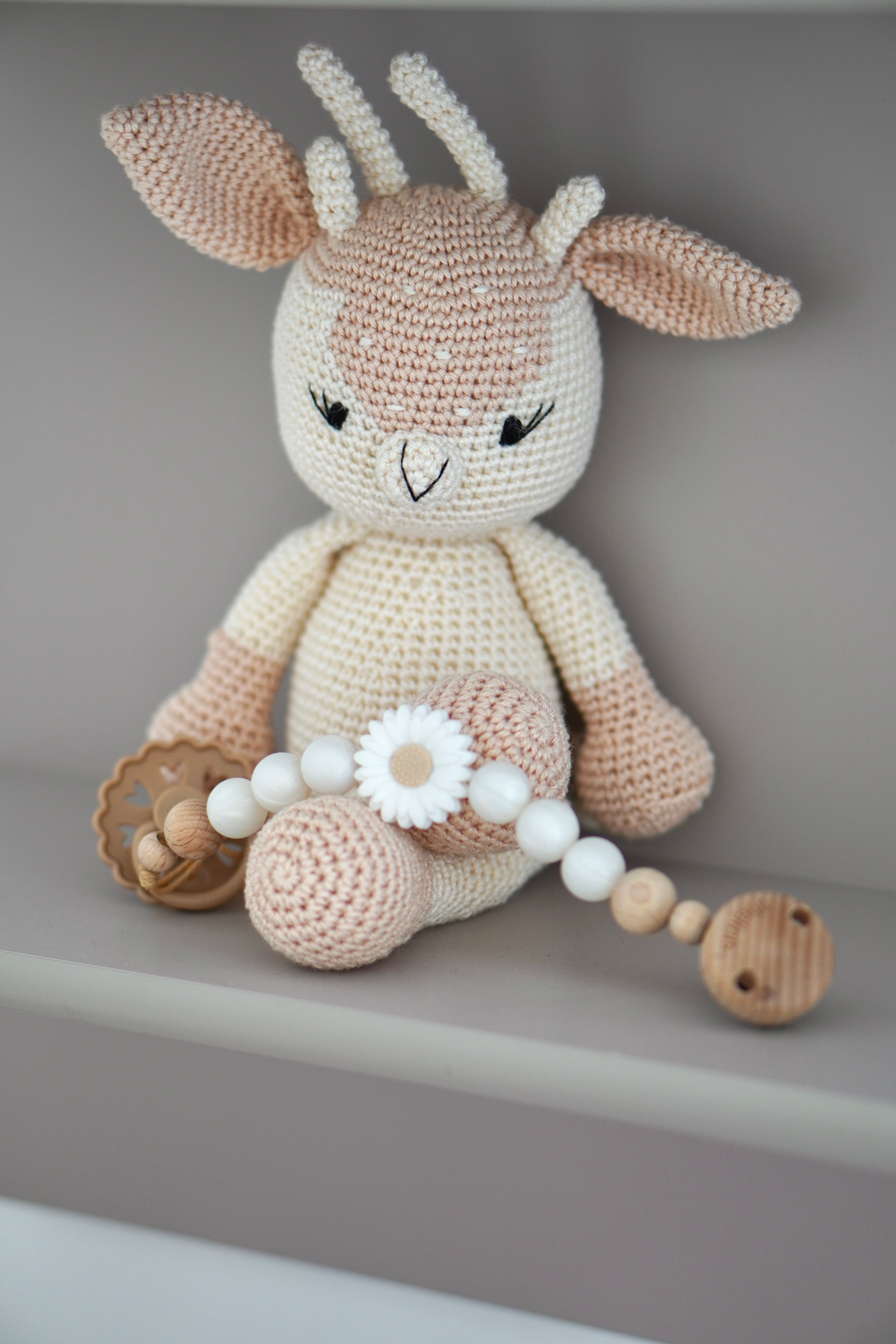 Pacifier chain made of silicone and wood "Camille"
