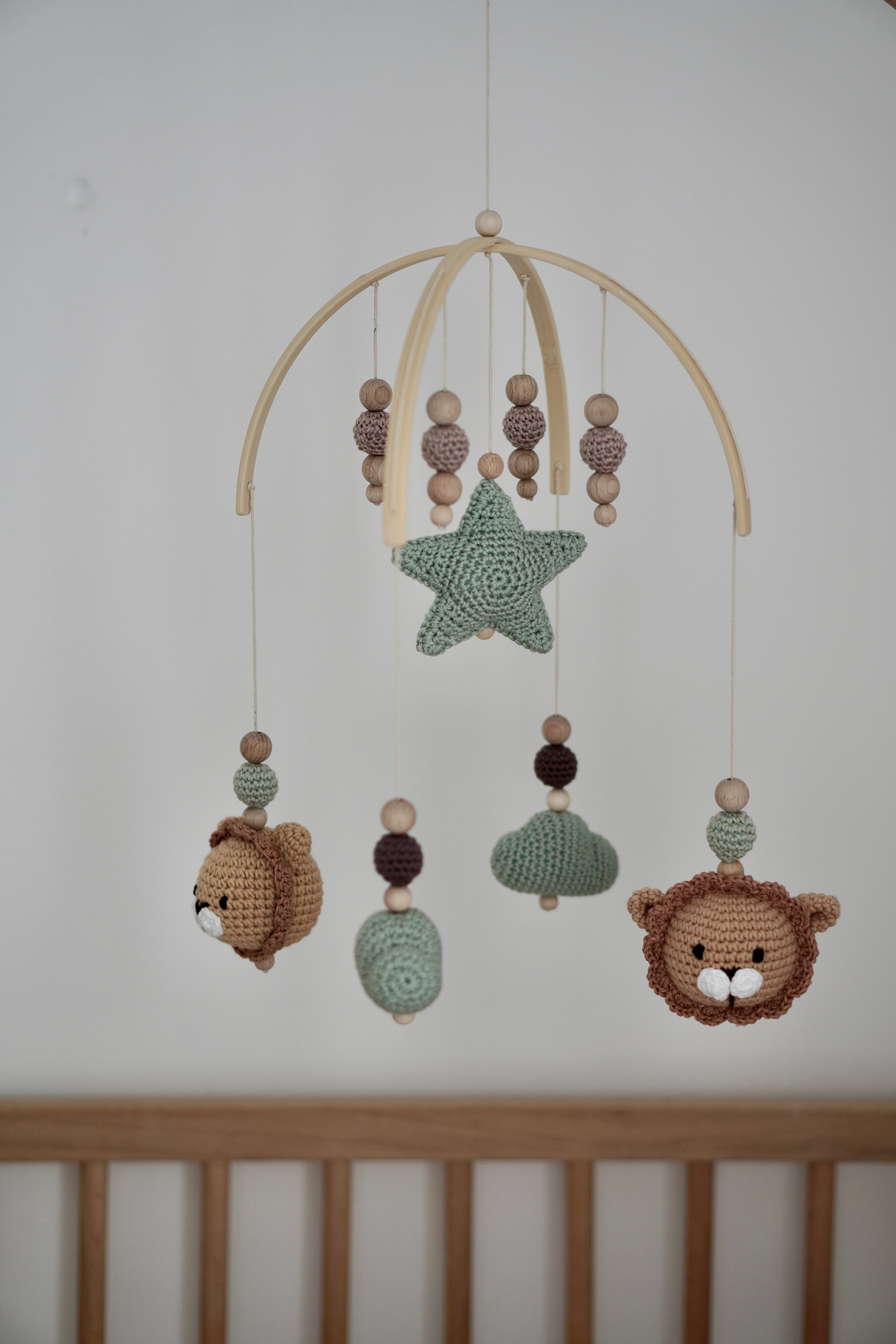 Baby Mobile bow "LION NATURE"