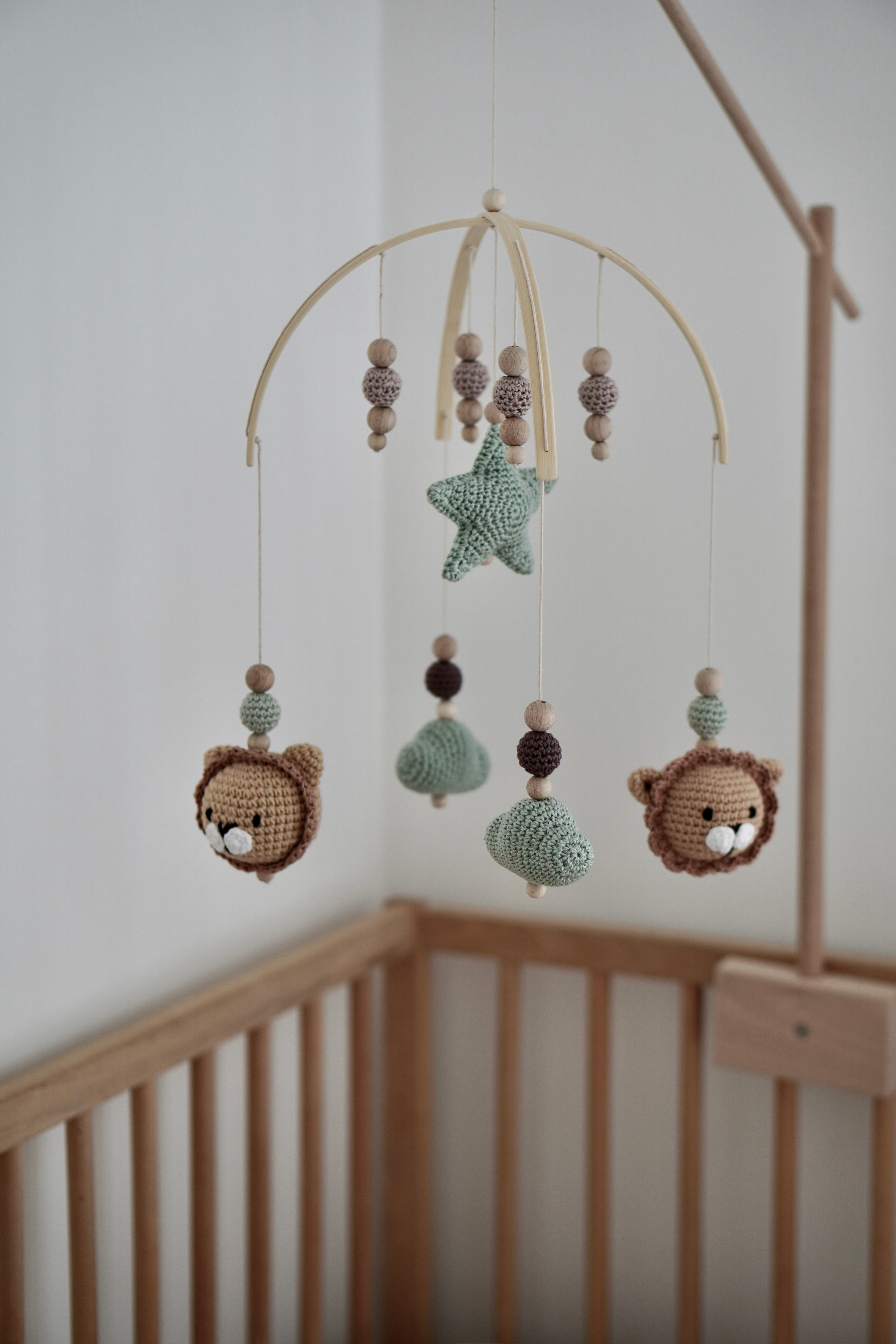 Baby Mobile bow "LION NATURE"