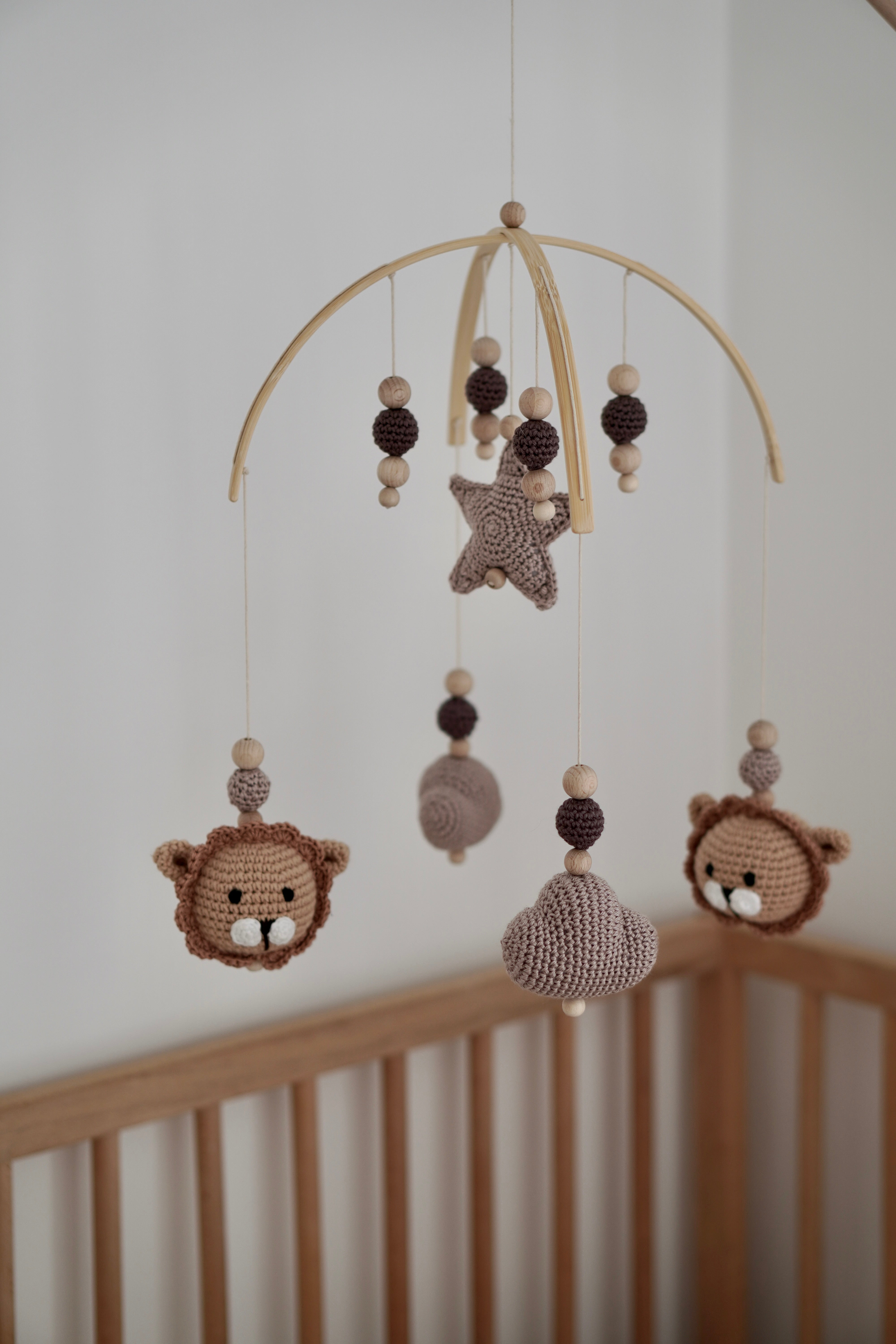Baby Mobile bow "LION NATURE"