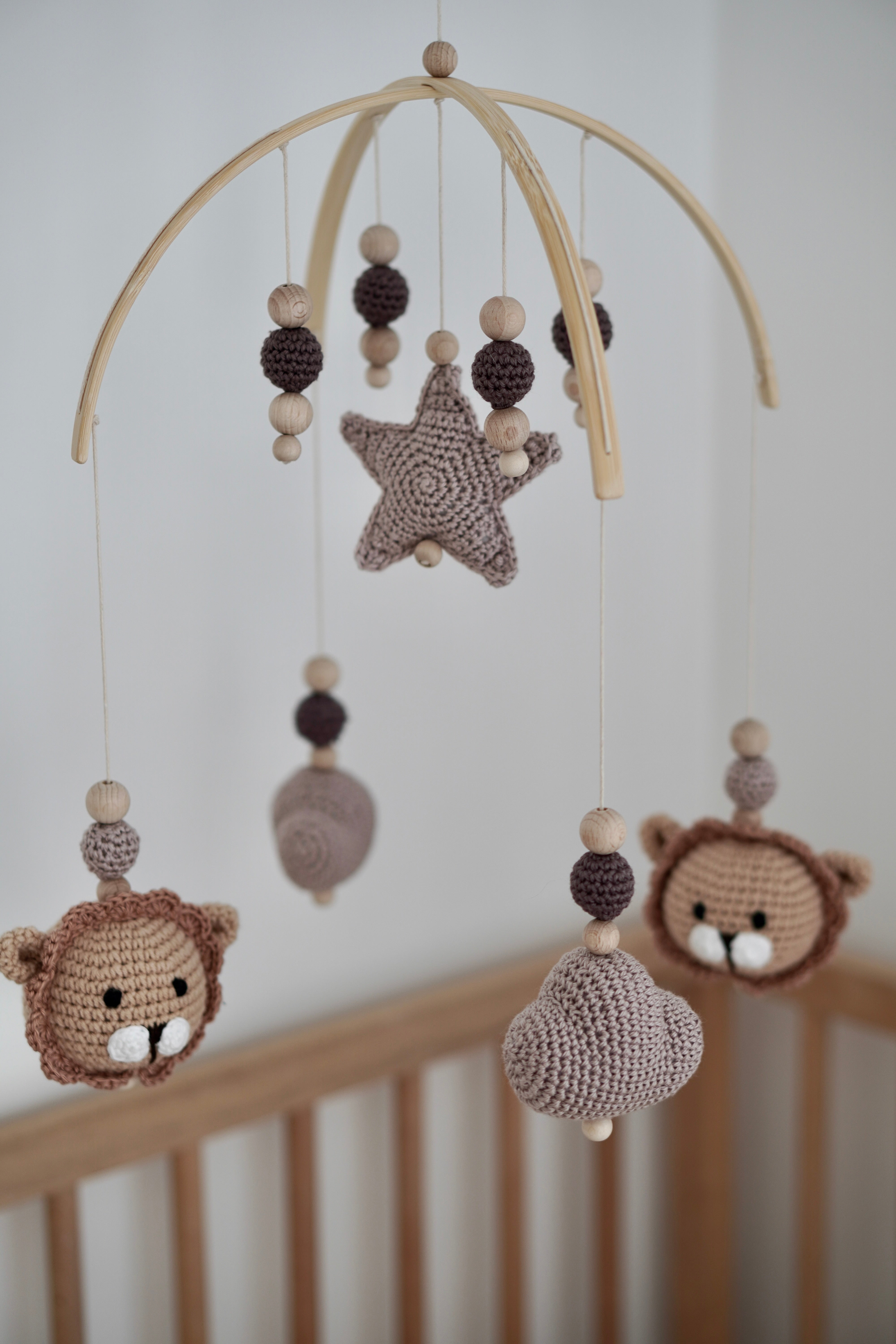 Baby Mobile bow "LION NATURE"