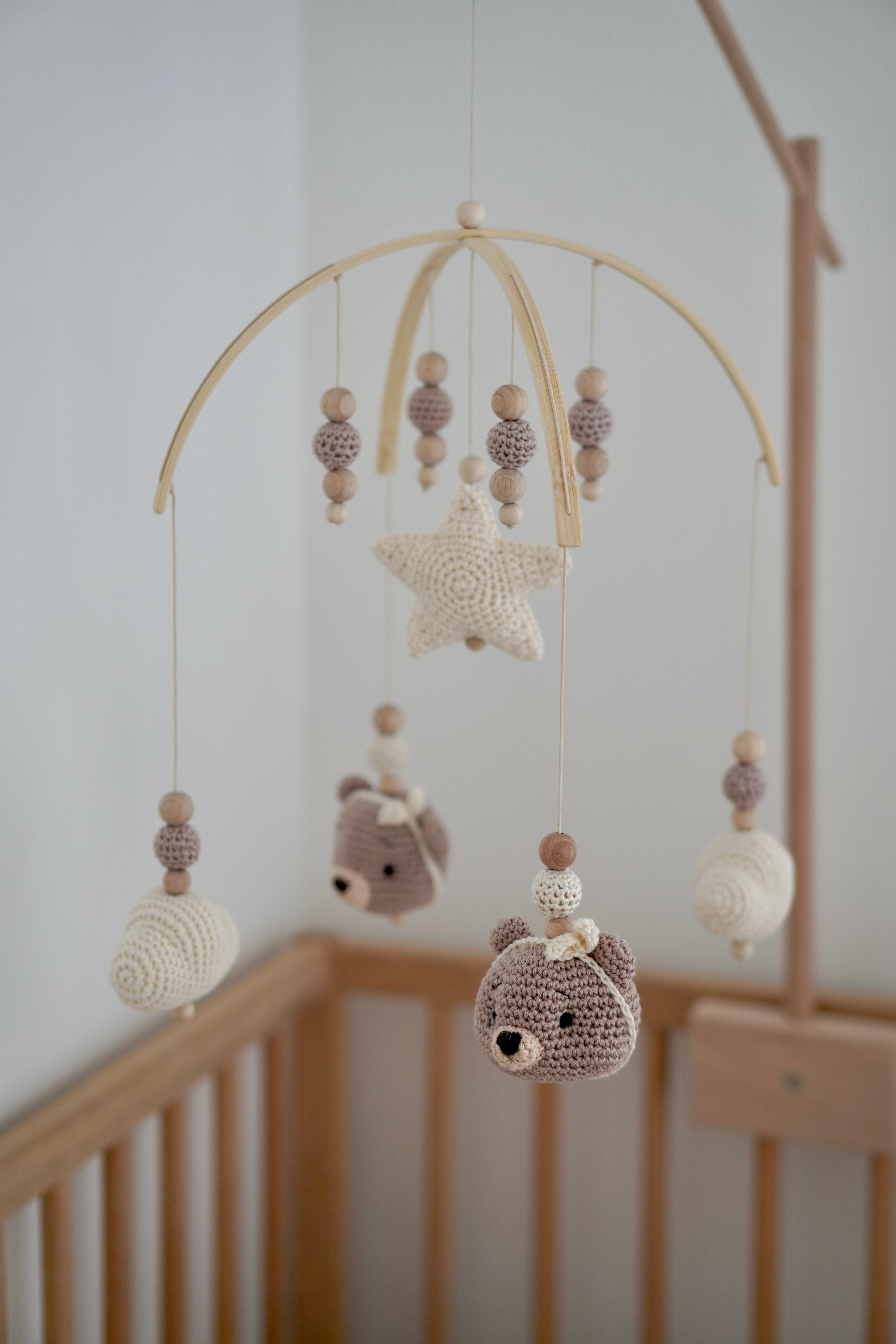 Baby Mobile Bogen "TED ROMY" aus Holz handgefertigt