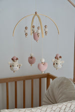 Load image into Gallery viewer, Baby Mobile arch &quot;Giraffe Elegant&quot;
