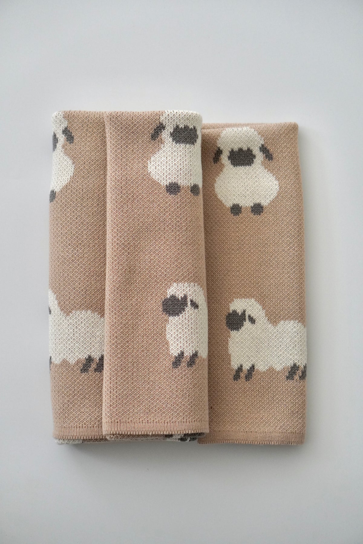 Little Sheep - Babydecke mit Schafmotiv