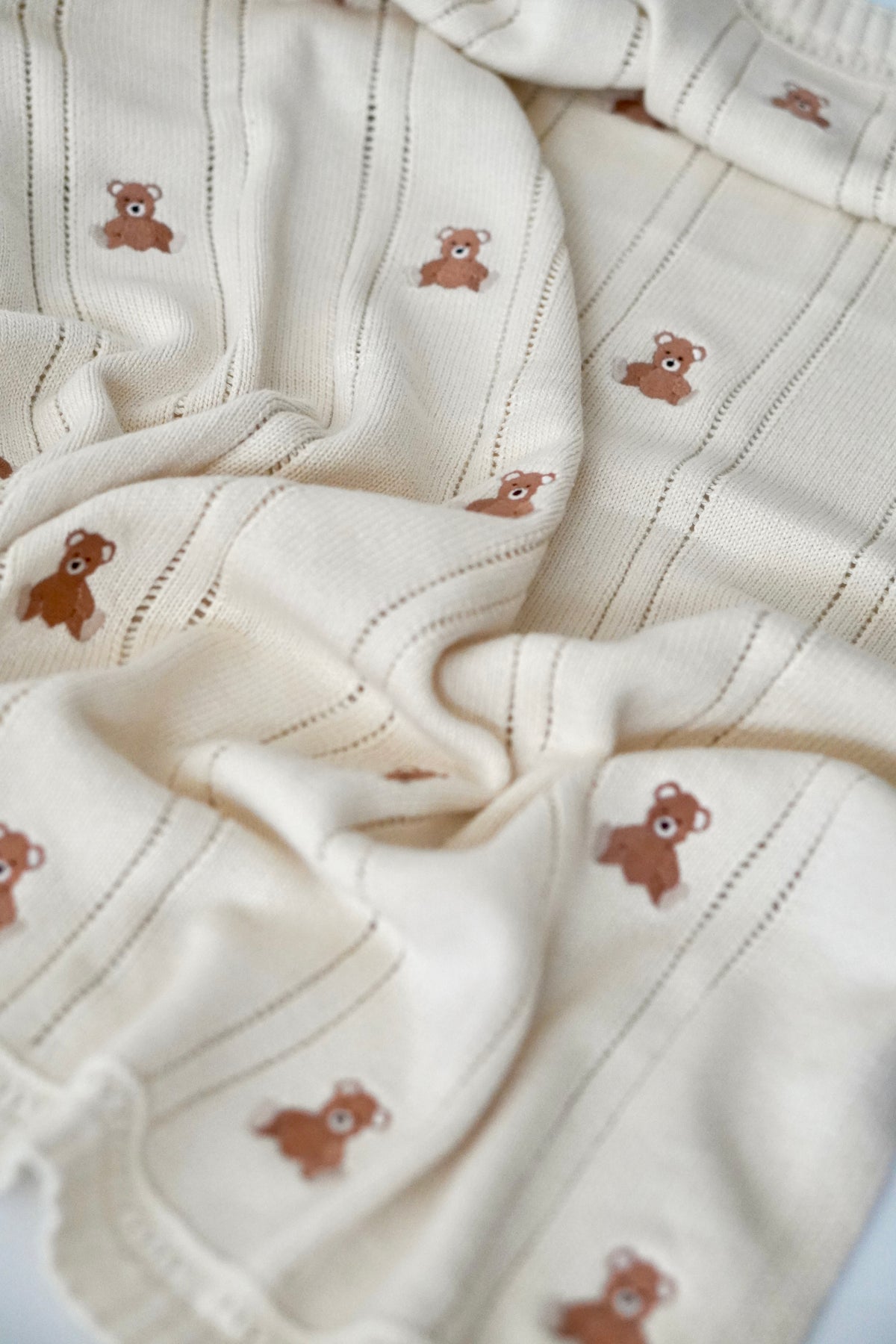 Teddy Hugs - Babydecke aus 100% Baumwolle