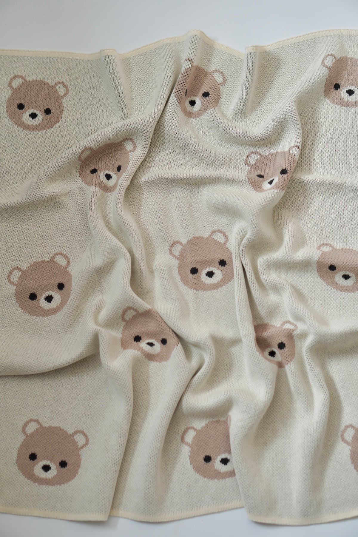 Honey Bear - Babydecke mit Bärenmotiv