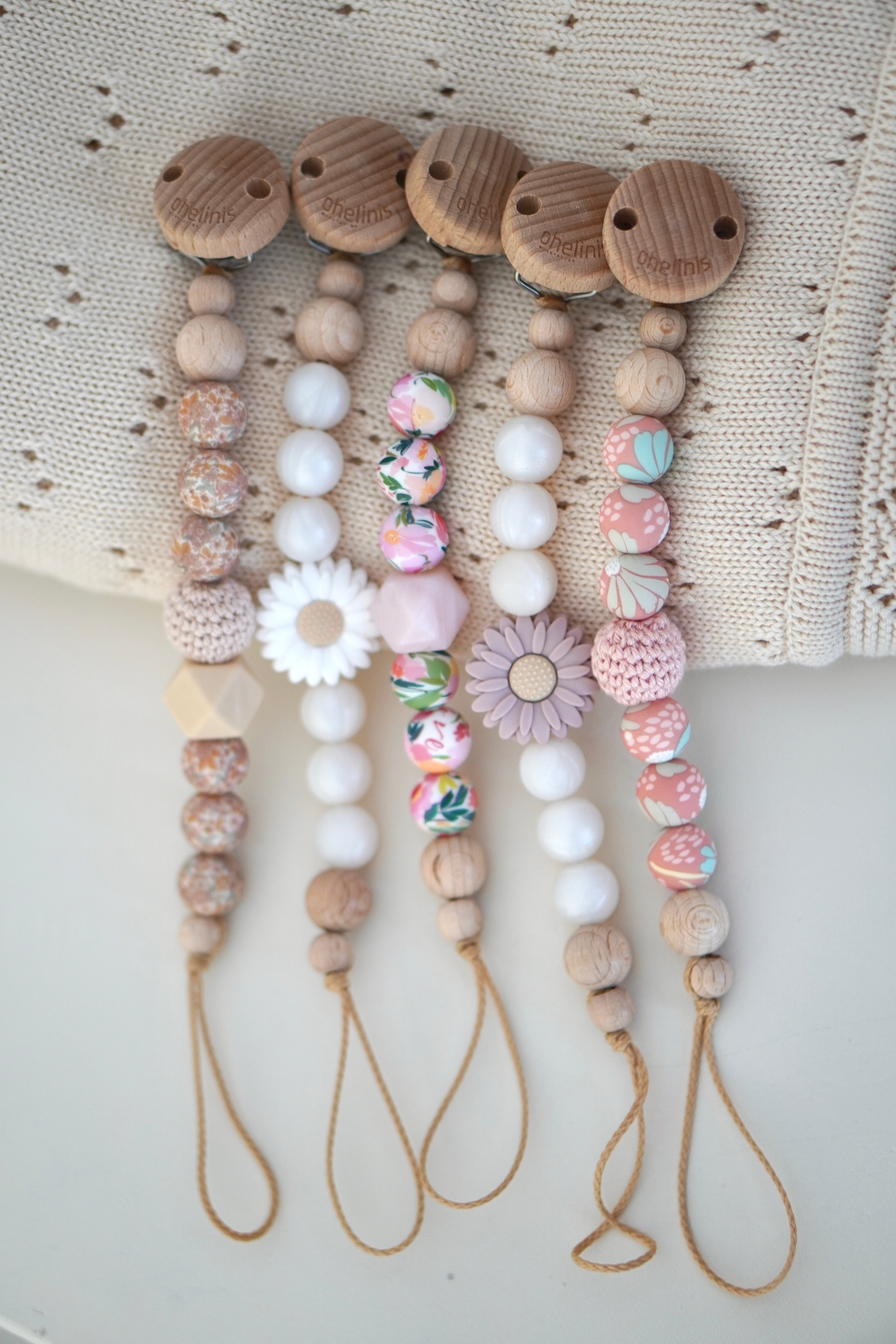 Pacifier chain made of silicone &amp; wood "LOVE"