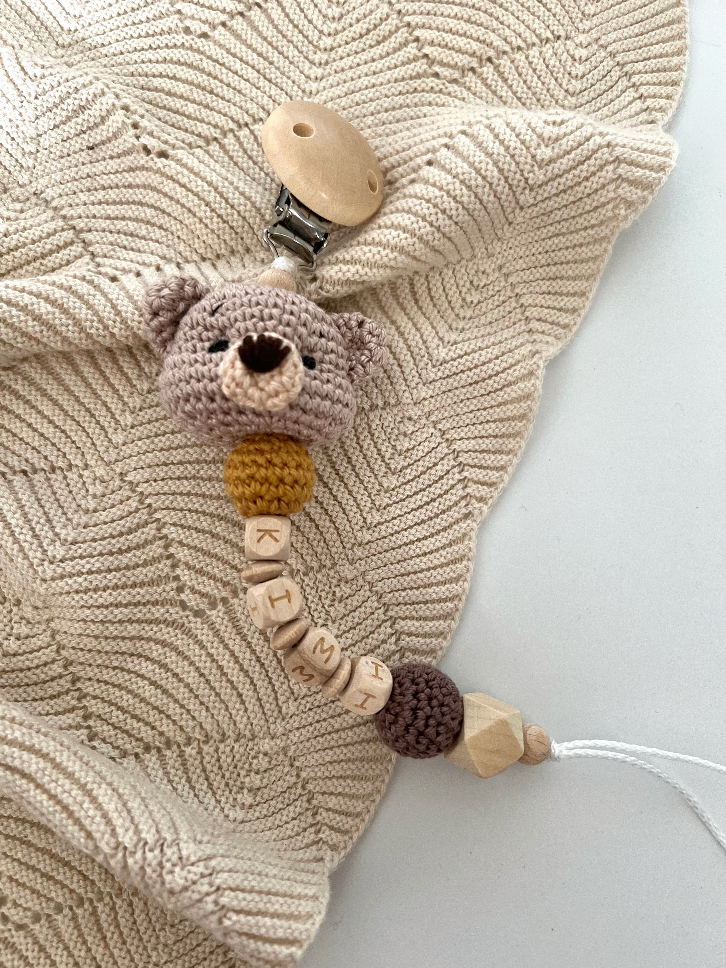 Schnullerkette mit Namen  "Ted"