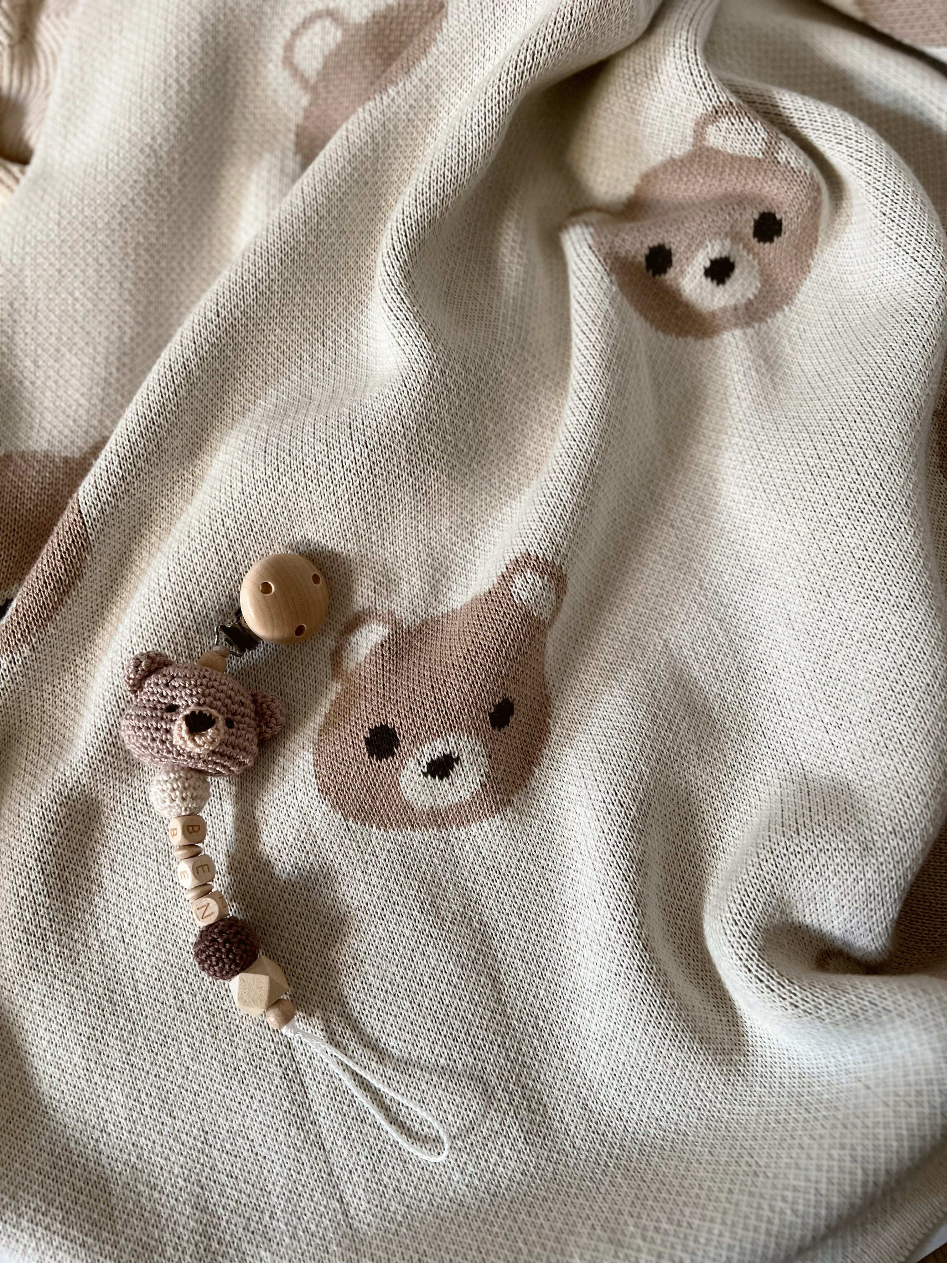 Schnullerkette mit Namen  "Ted"