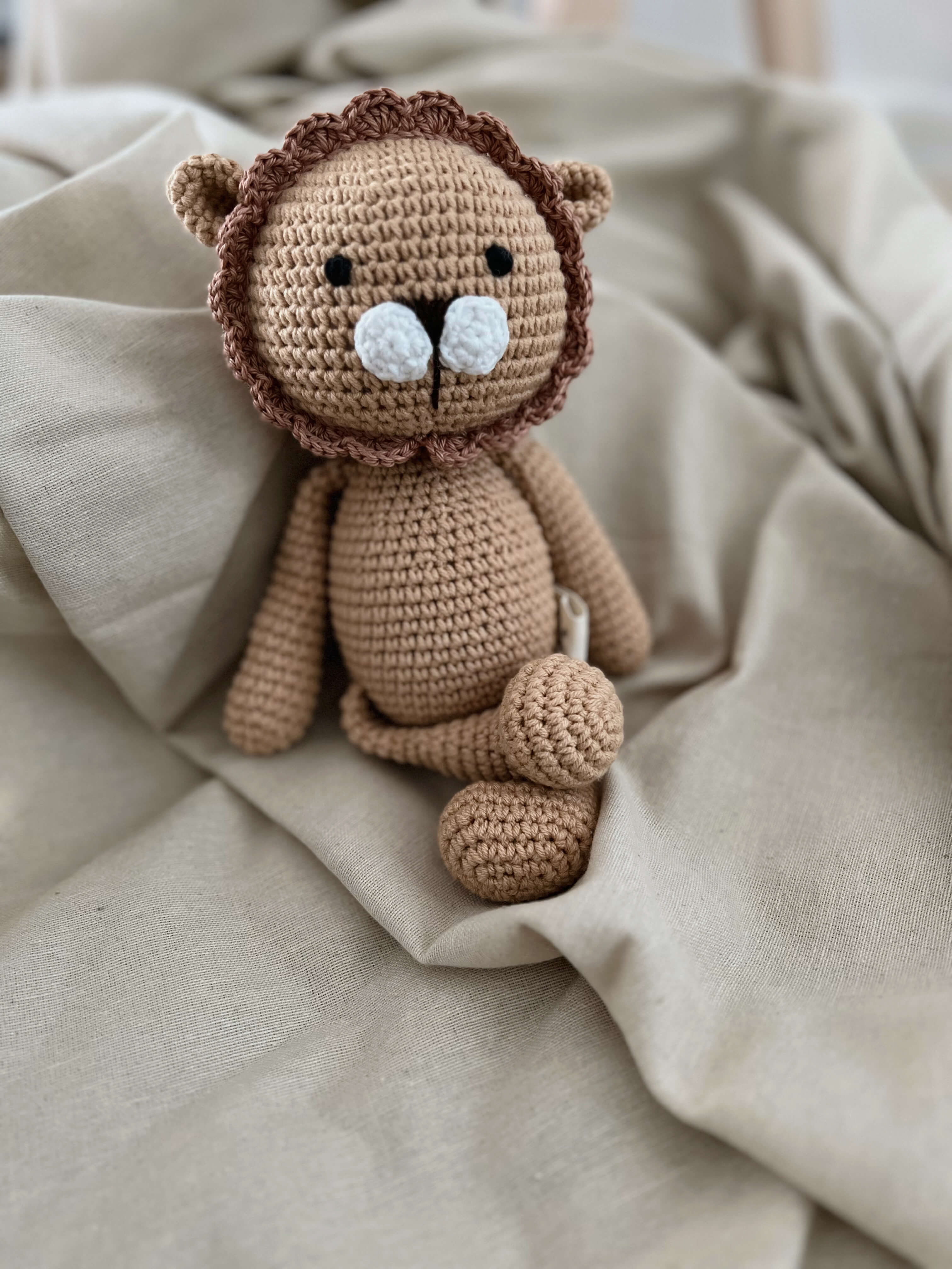 Lion Nature "LEO"