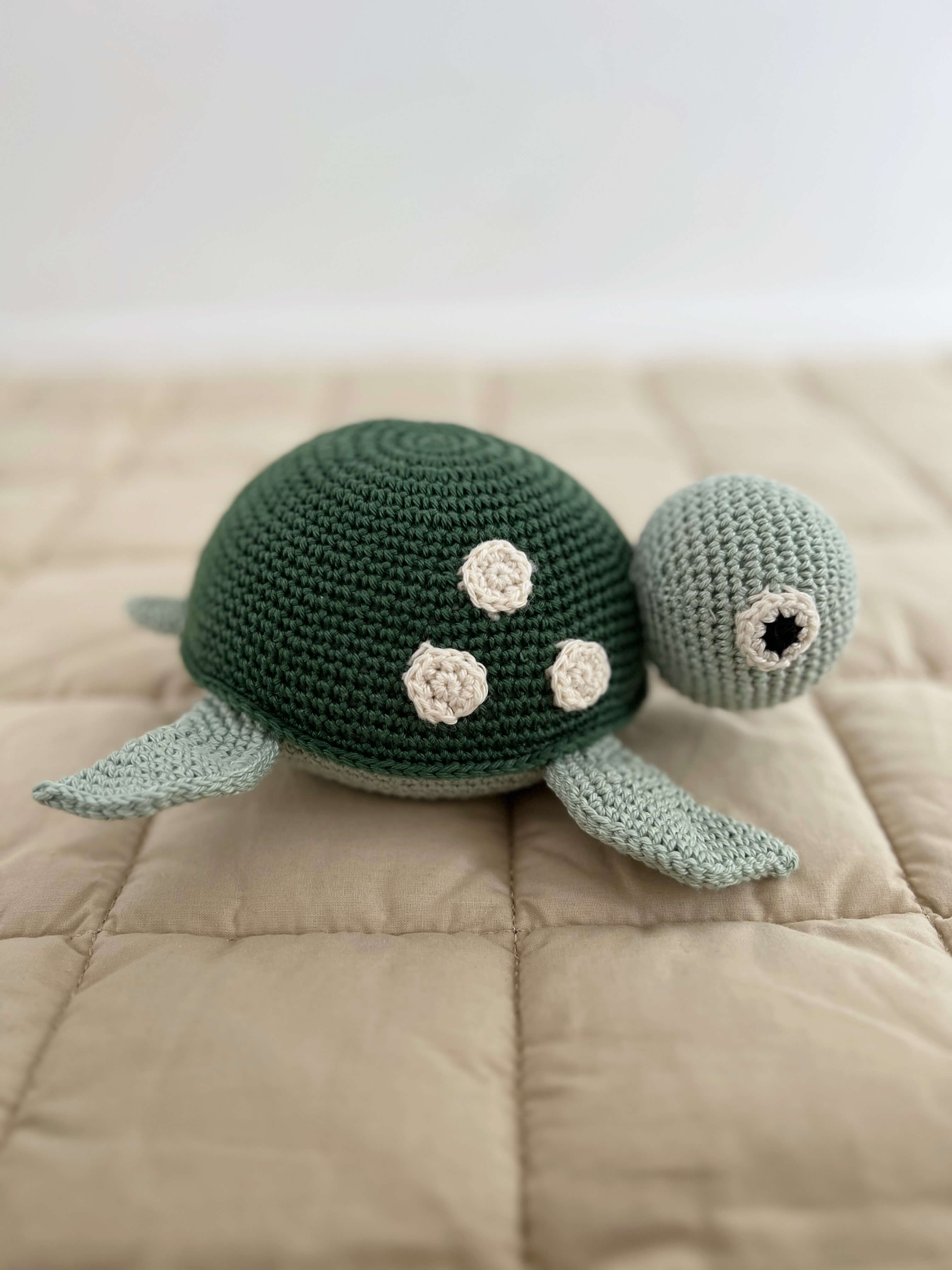 Stuffed Animal "Turtle Wyes"