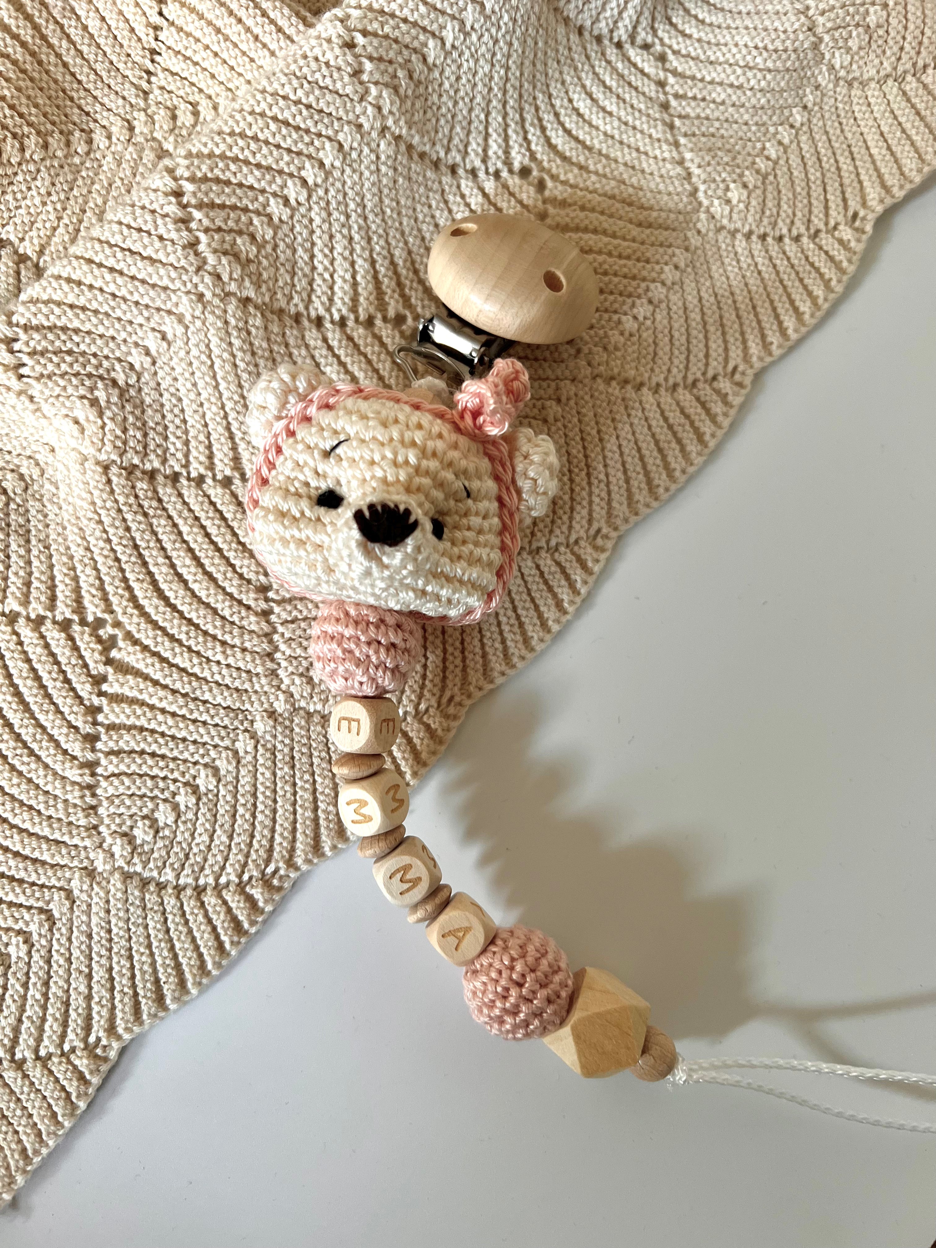Schnullerkette mit Namen  "Ted Sand"