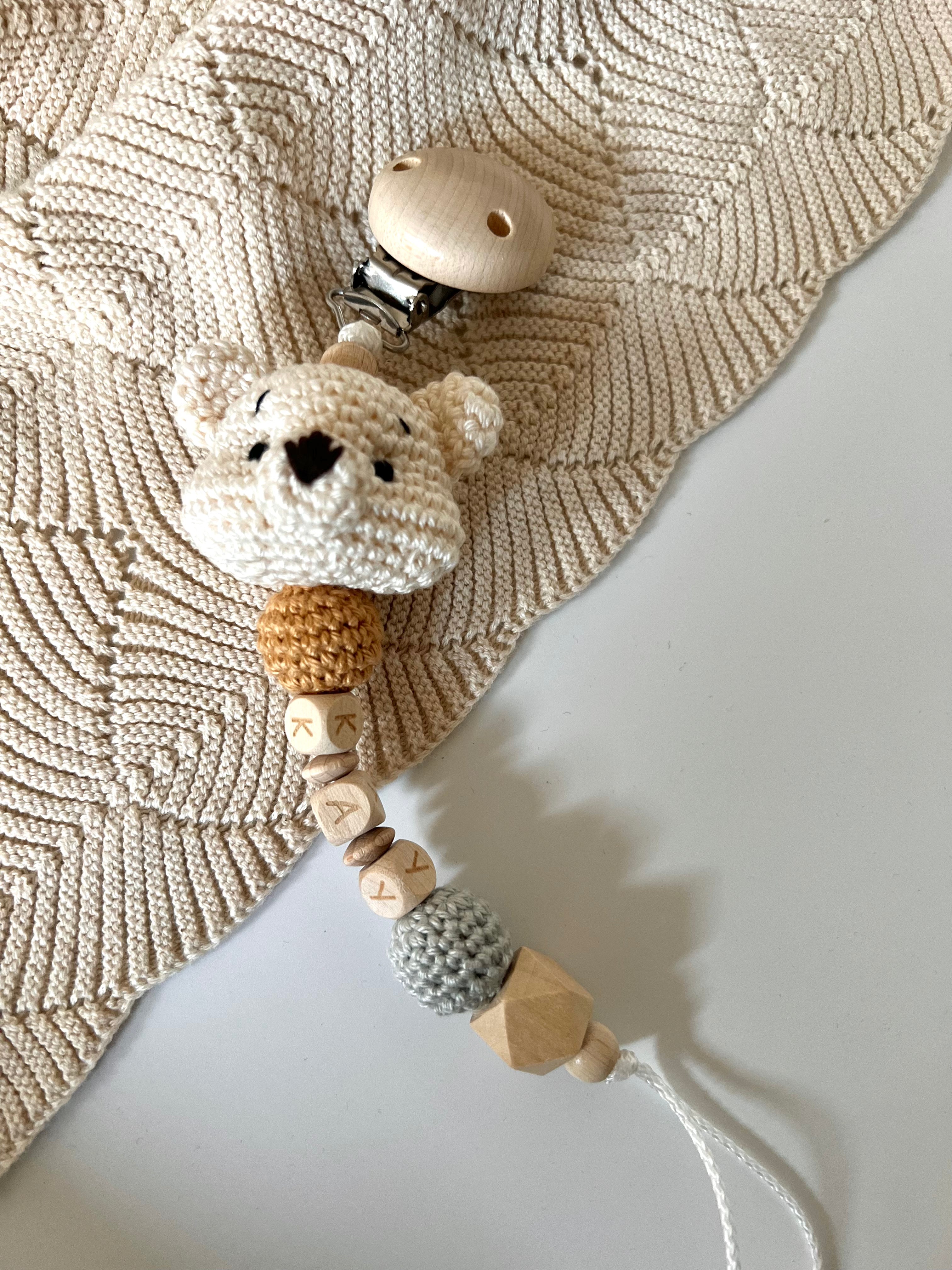 Schnullerkette mit Namen  "Ted Sand"
