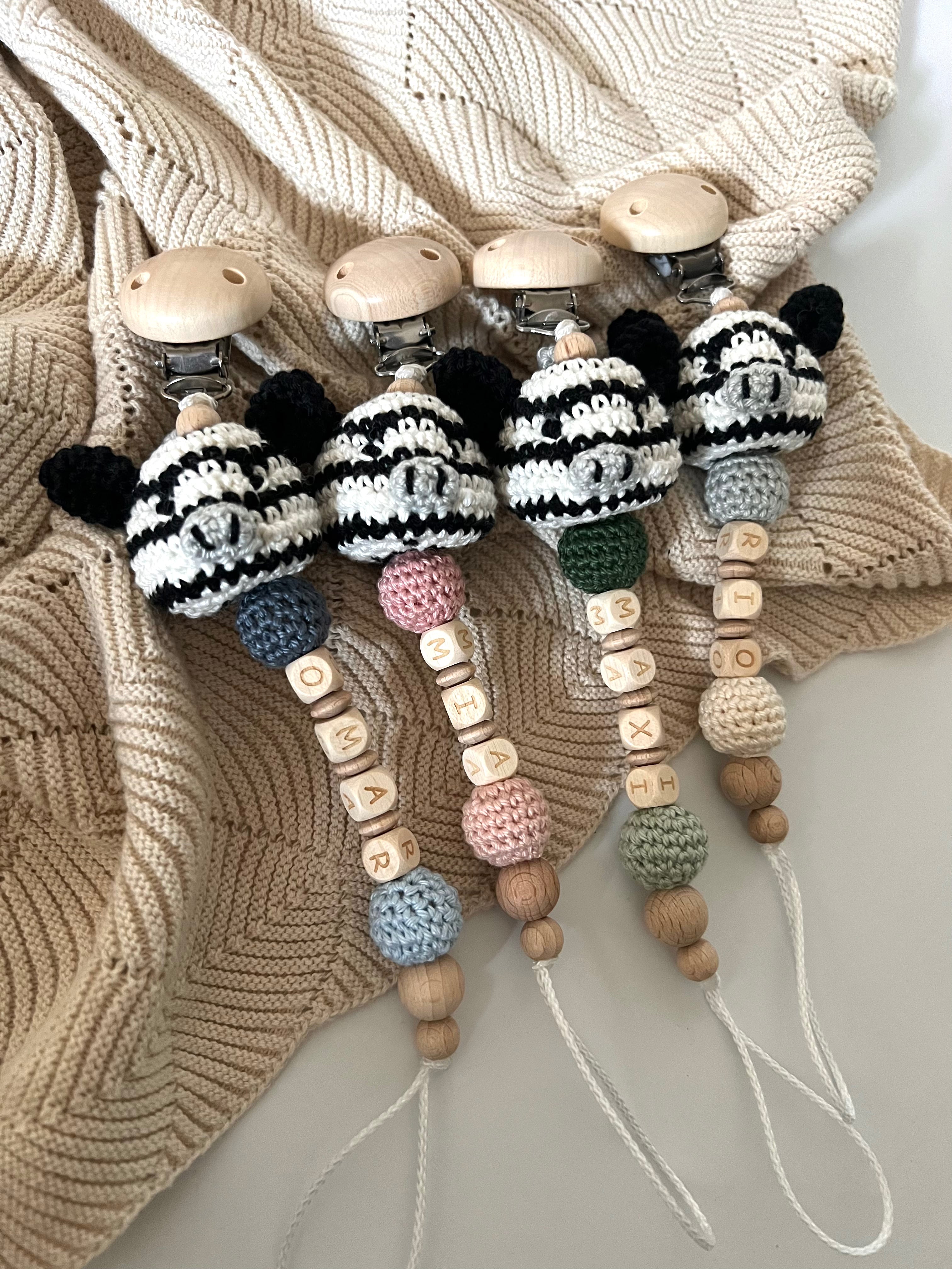 Schnullerkette mit Namen  "Zebra Loul"