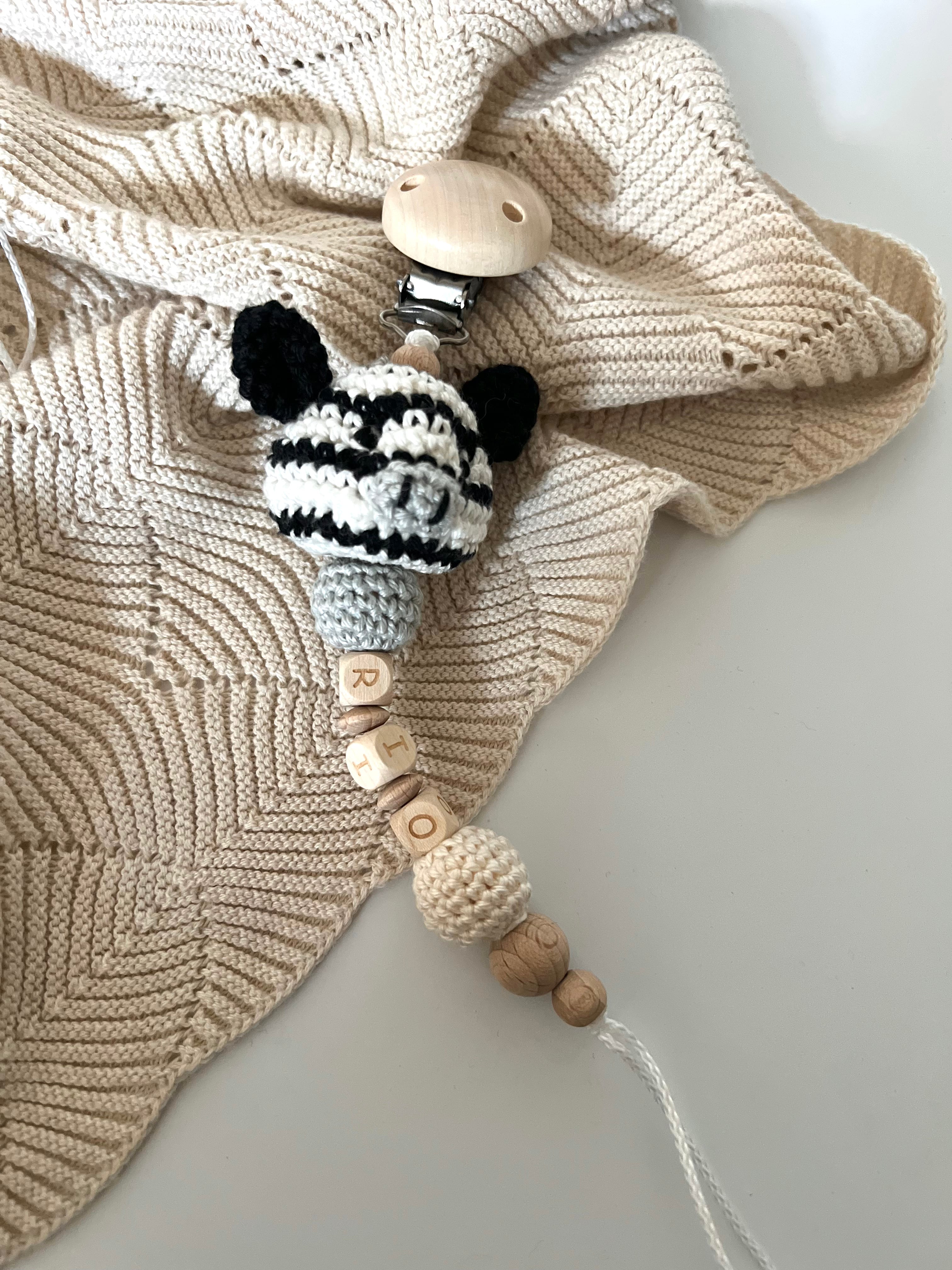 Schnullerkette mit Namen  "Zebra Loul"