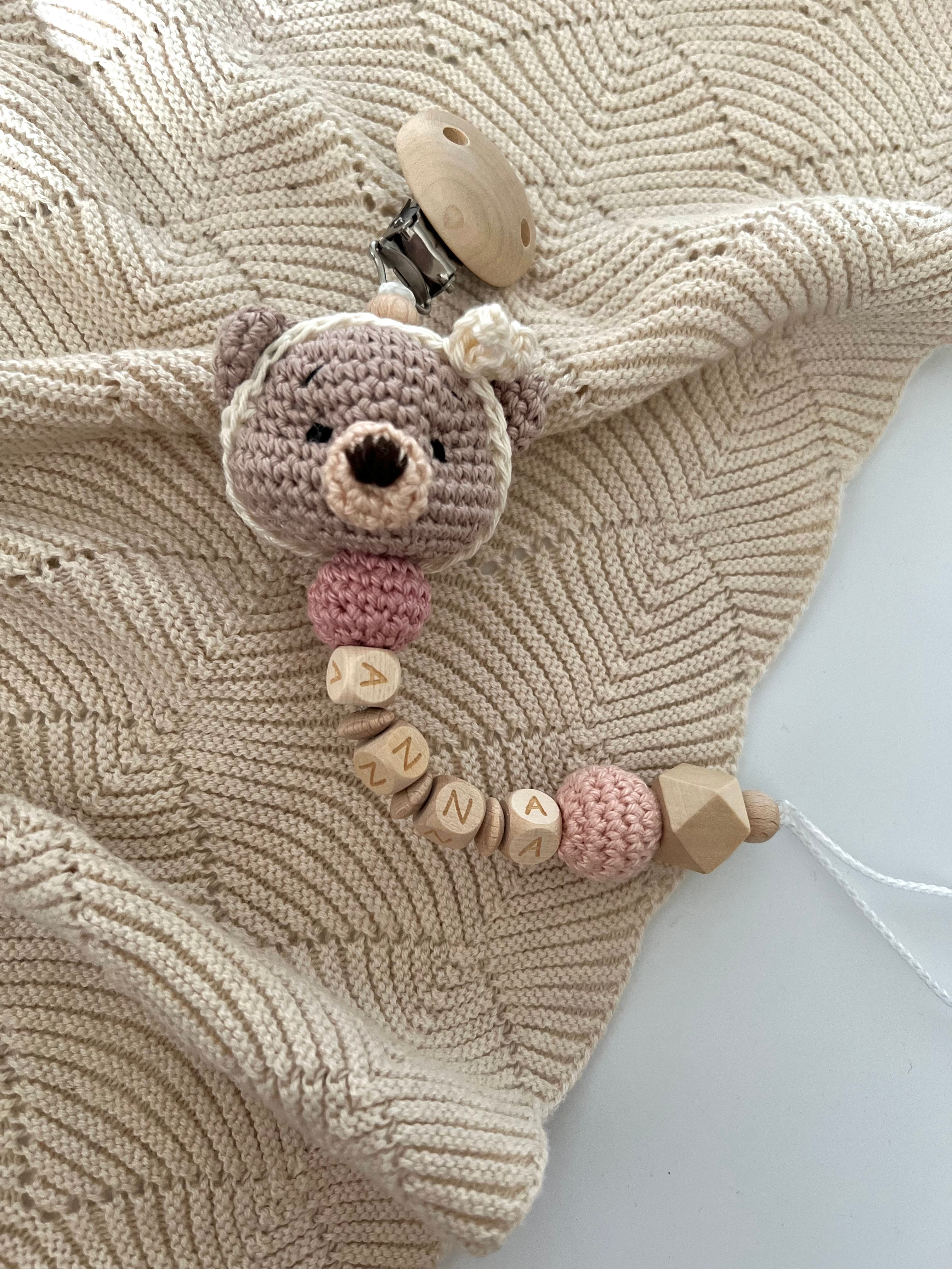 Schnullerkette mit Namen  "Ted"