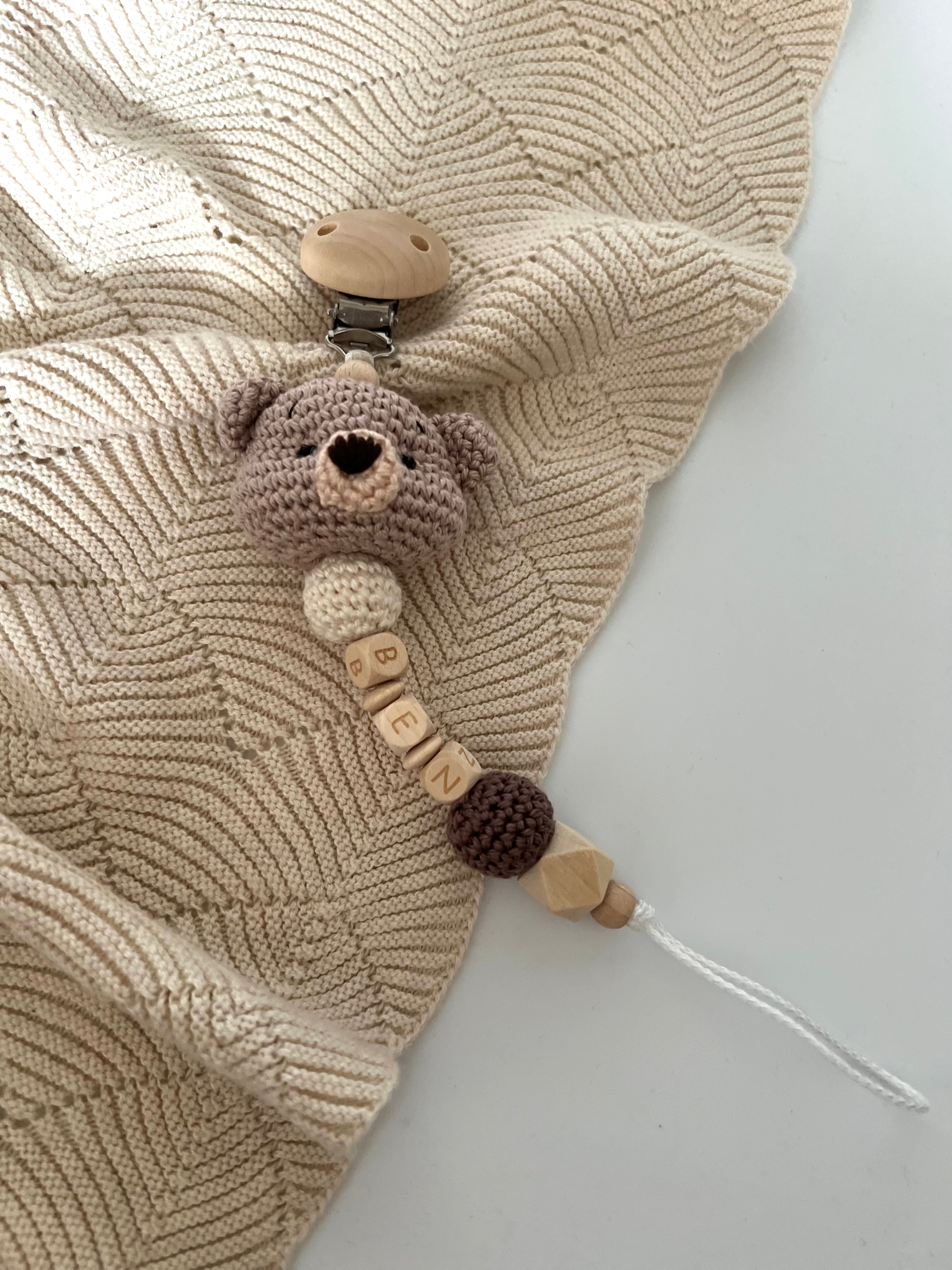 Schnullerkette mit Namen  "Ted"