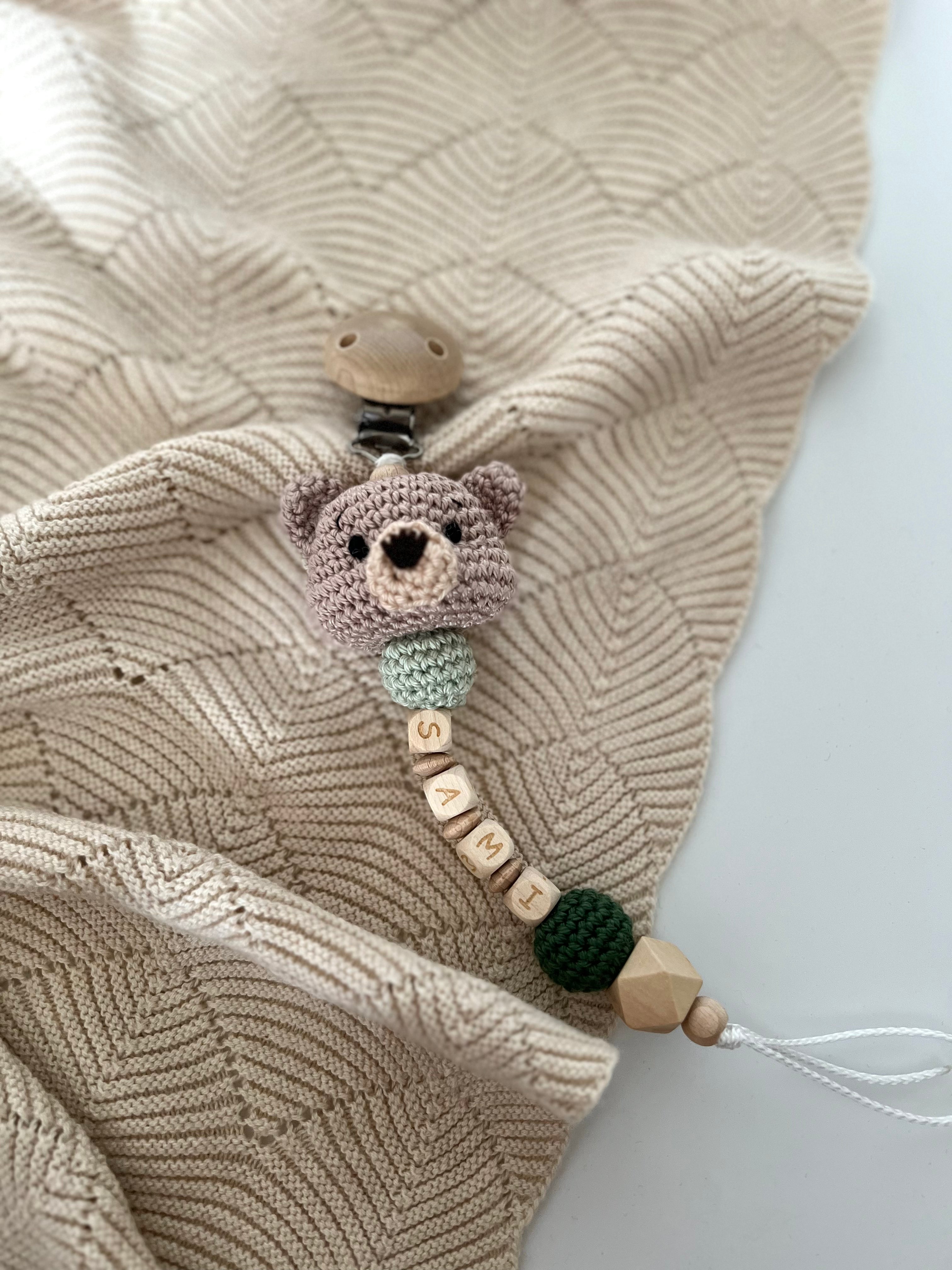 Schnullerkette mit Namen  "Ted"