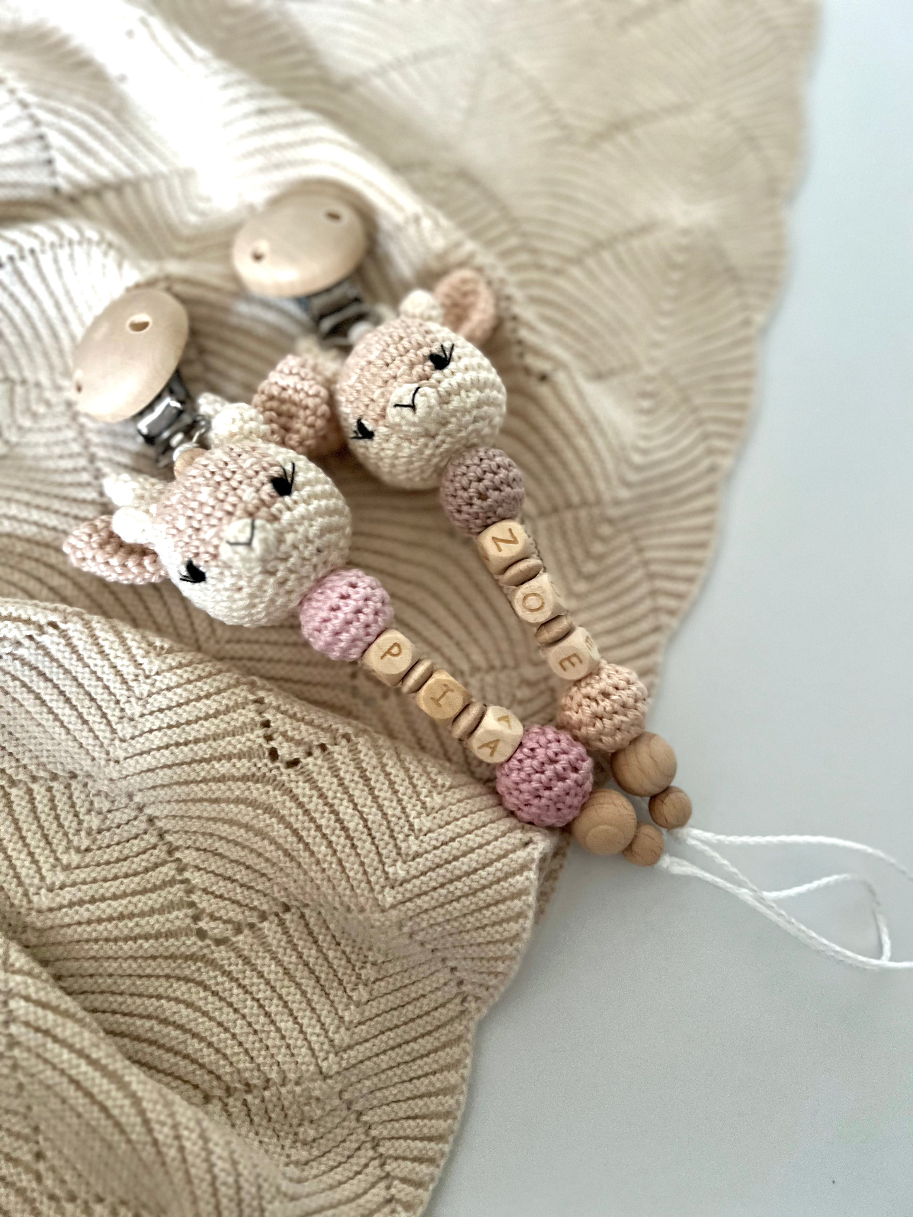 Schnullerkette mit Namen  "Bambi"