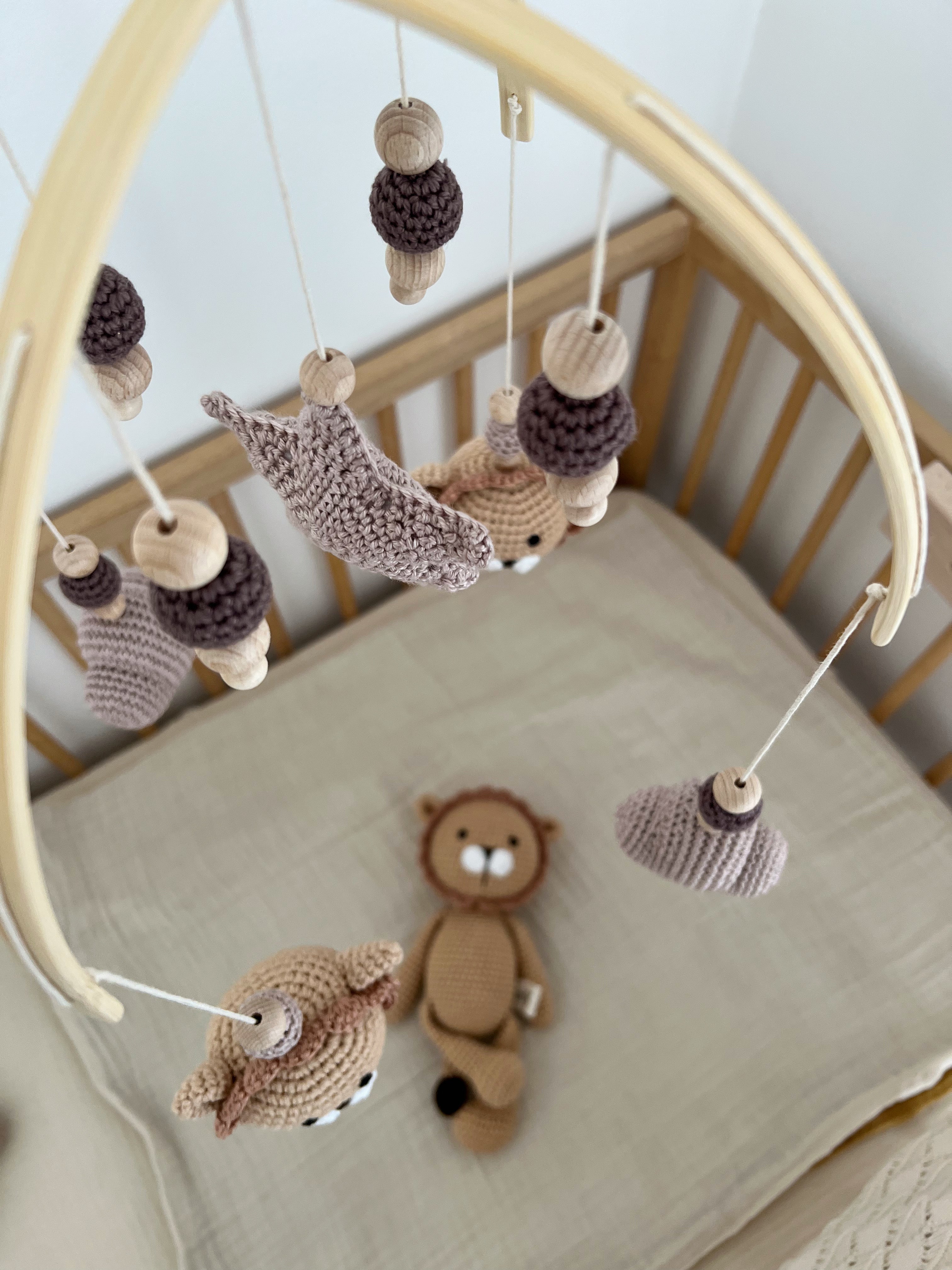 Baby Mobile bow "LION NATURE"