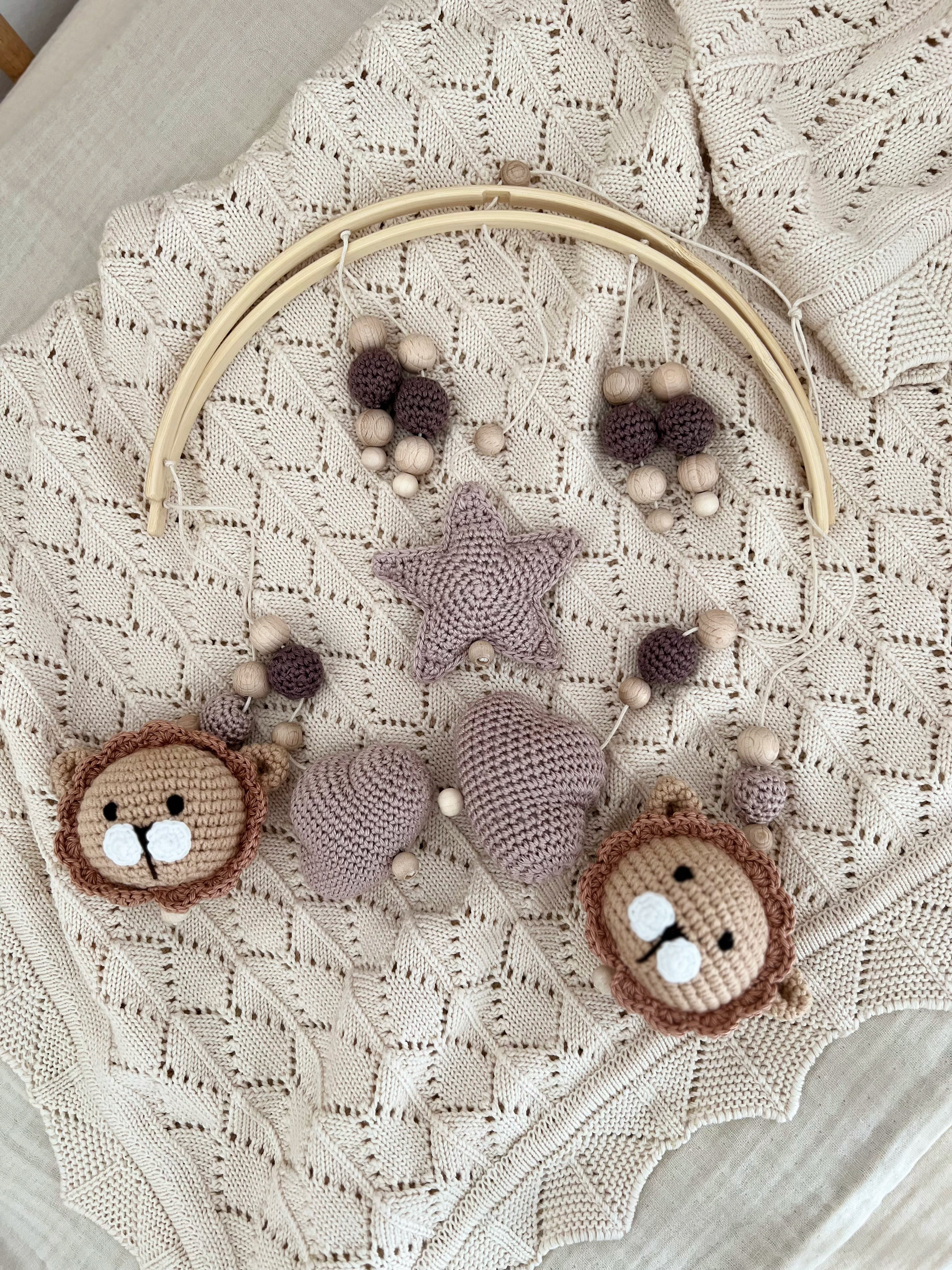Baby Mobile bow "LION NATURE"