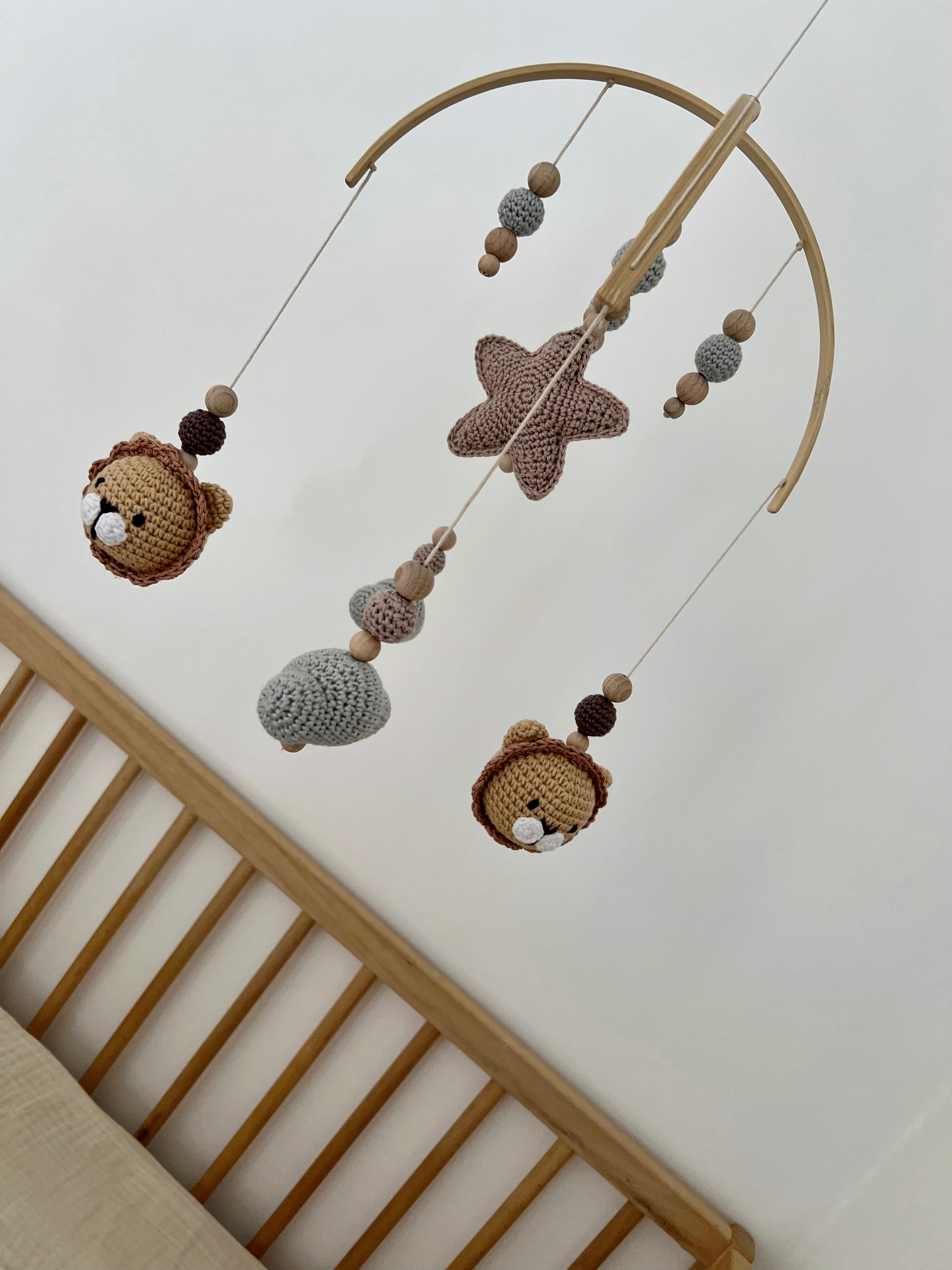 Baby Mobile bow "LION NATURE"
