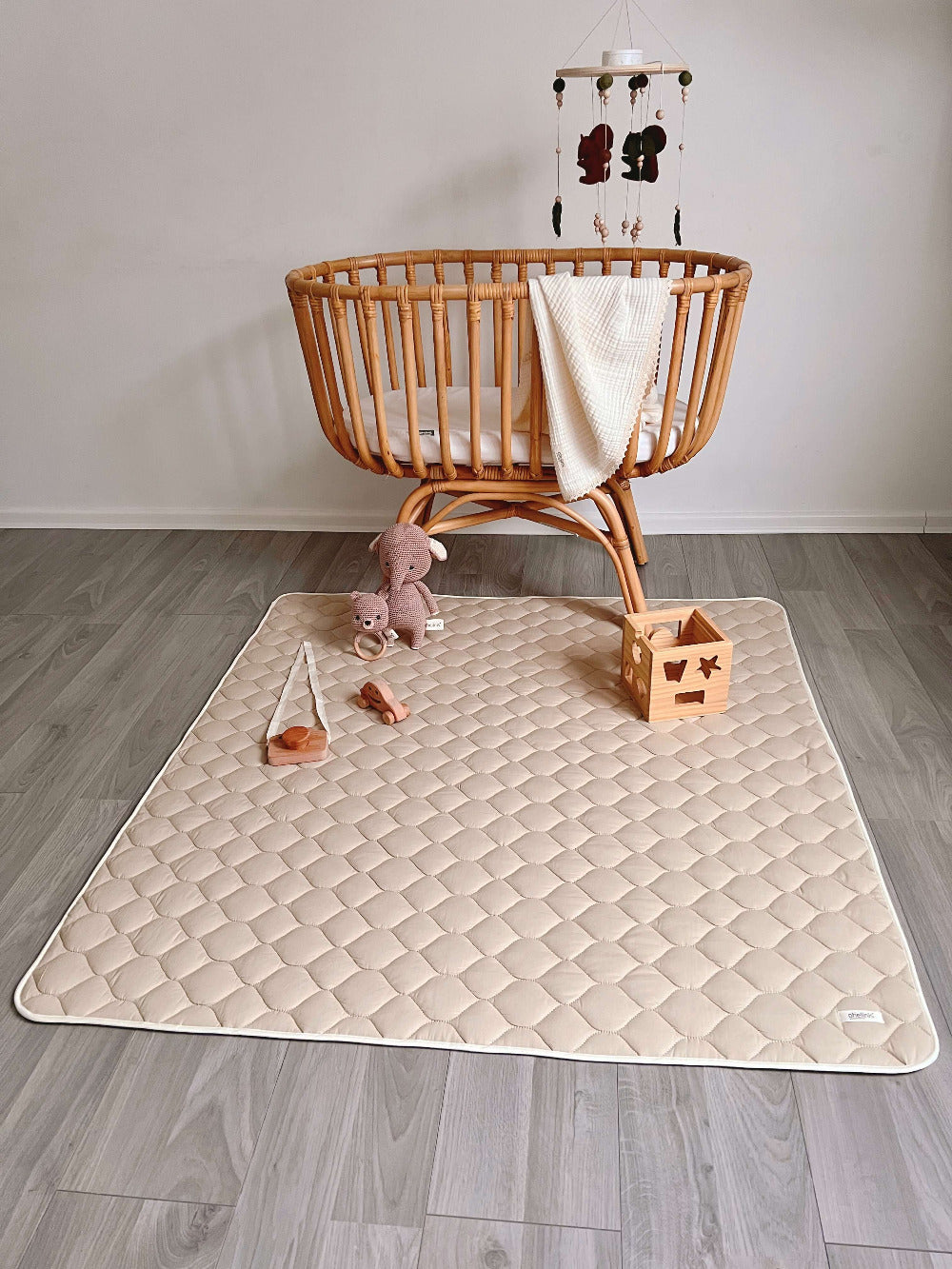 Crawling blanket / play mat "VIPER"