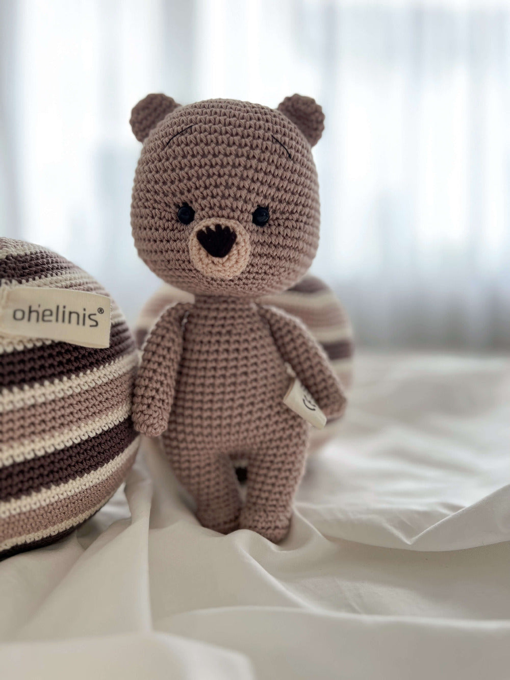 Crochet Ball with Rattle "TWIST"